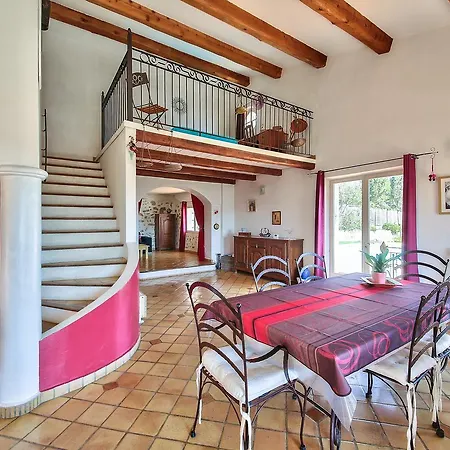 Weekome 2718 Villa Vallauris
